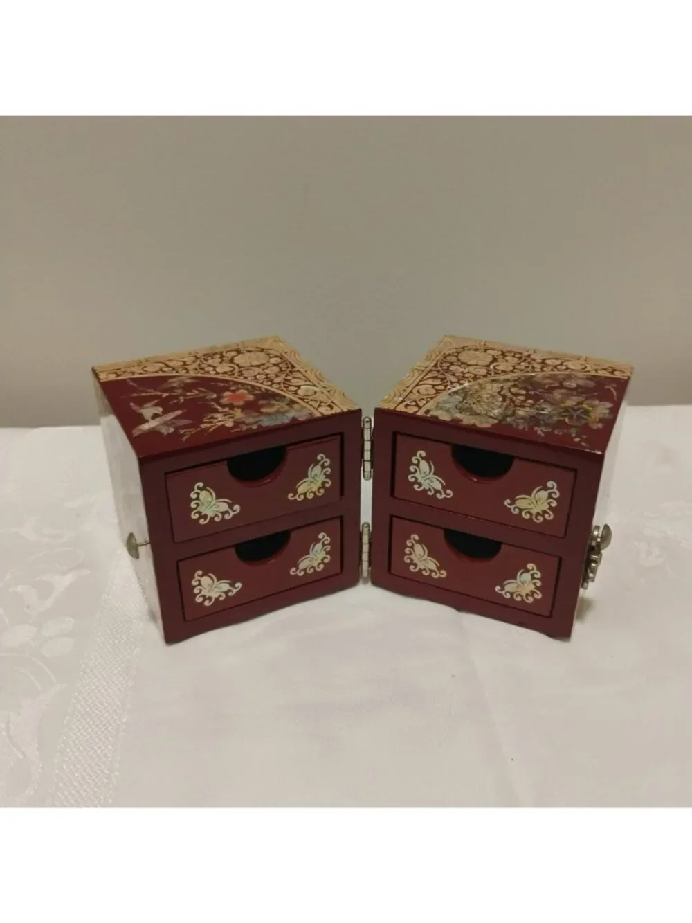Vintage Korean Mother of Pearl Jewelry Box Red Lacquerware Folding 4 Drawer